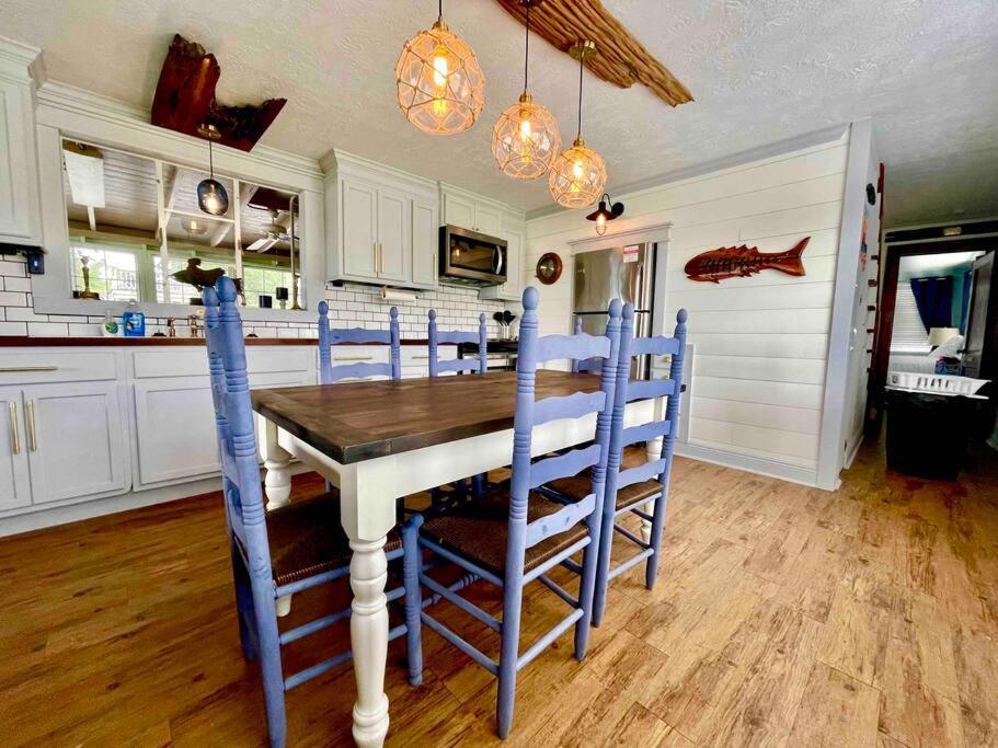 The Spotted Tail Villa Hackberry Exterior photo